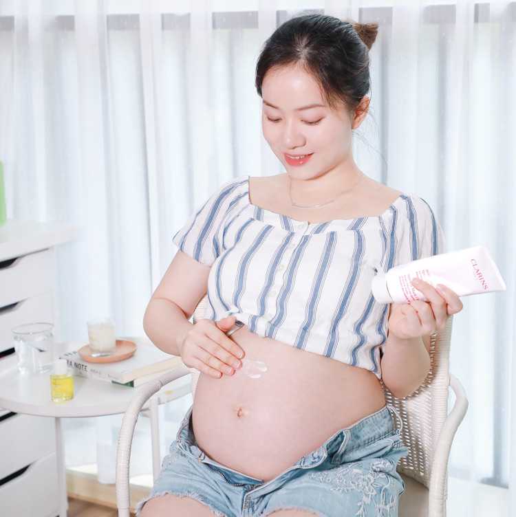 探索子宫肌瘤的发病机制：从大体到微镜的全面解析